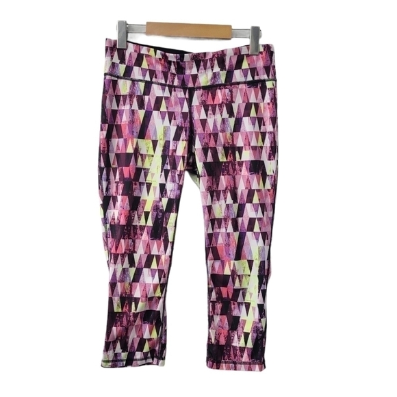 Ideology Pants - SIZE M Athletic Cropped Colorful Workout Yoga Capri Leggings